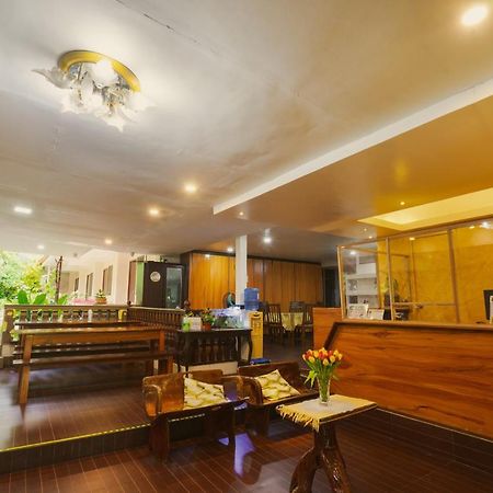 Hotel Jorge Transient House à Coron Extérieur photo
