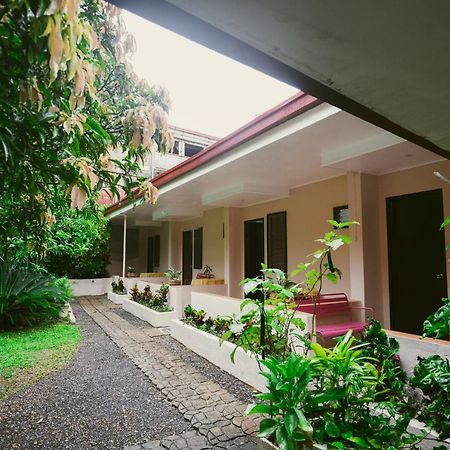 Hotel Jorge Transient House à Coron Extérieur photo