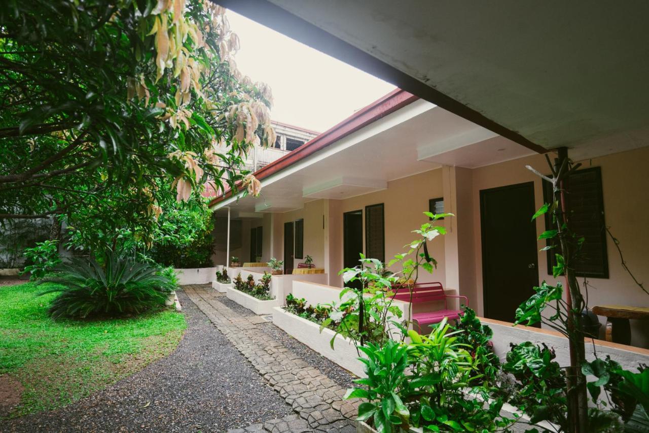 Hotel Jorge Transient House à Coron Extérieur photo